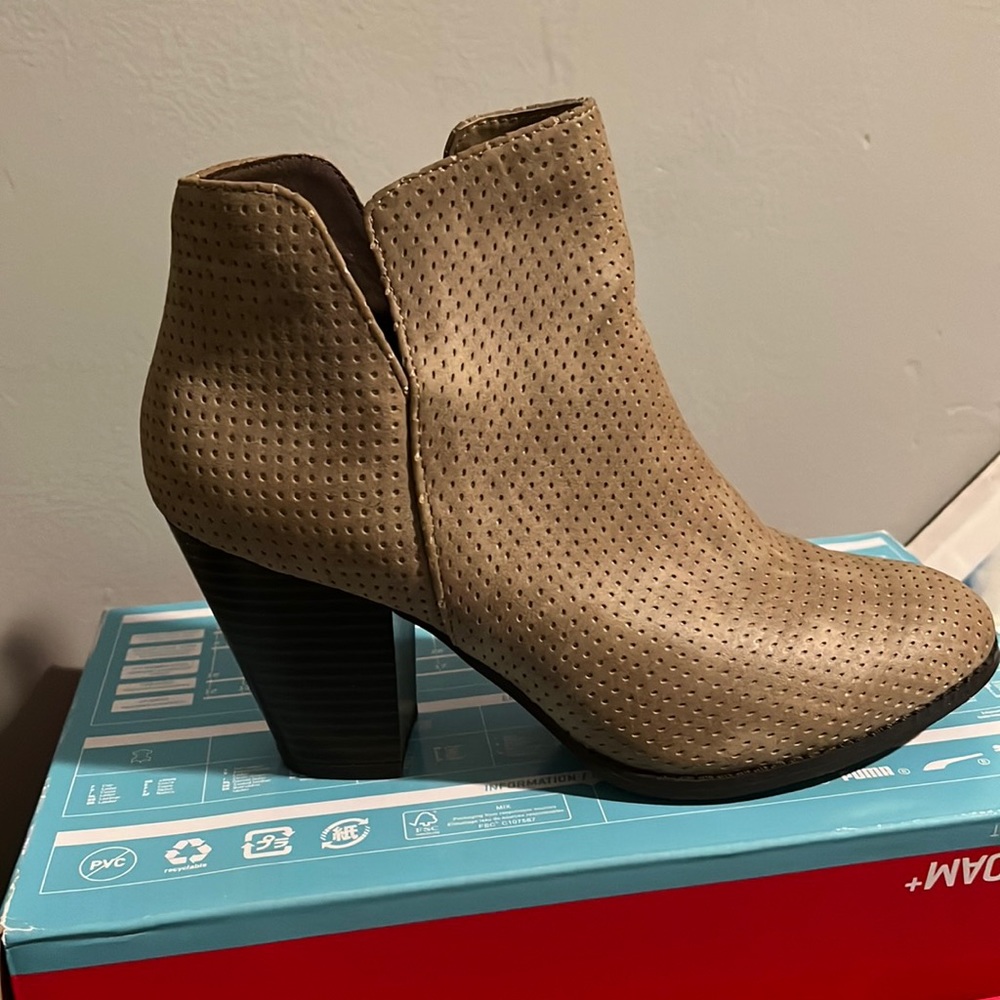 Womens Ankle booties